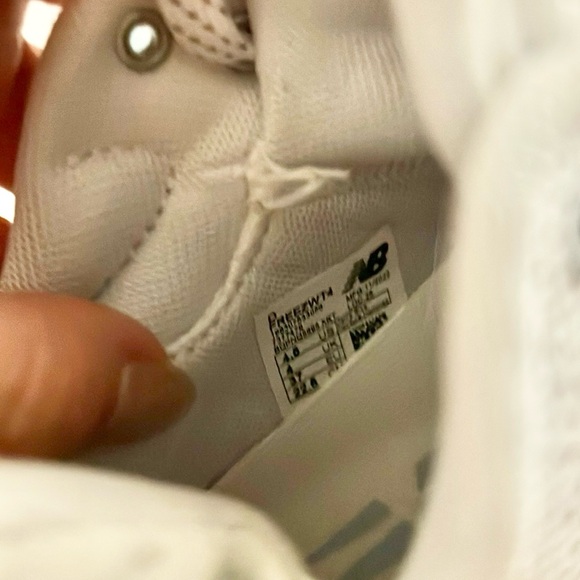 New Balance FreezeLX V4 Lacrosse Cleats women’s size 6 men’s size 4 1/2 BNIB - Picture 9 of 16